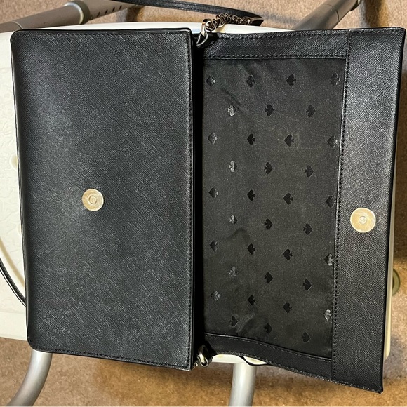 Kate Spade crossbody with bow - Picture 5 of 12